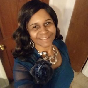 Meet your Posher, Patricia